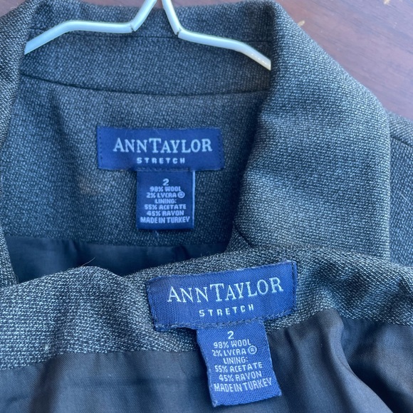 Vintage 80’s Ann Taylor Wool Suit (not Loft) — Jacket and Skirt Size 2 Gray - Picture 4 of 6